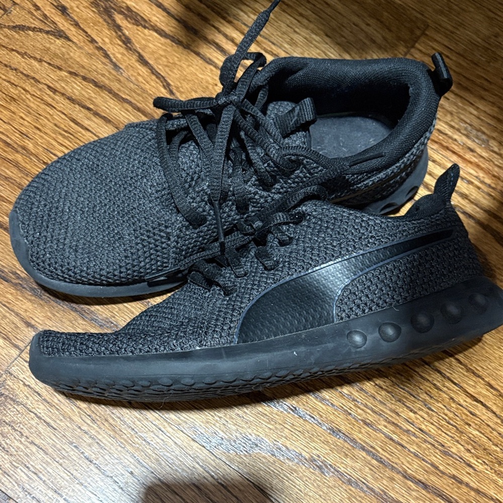 Puma Black Mesh Sneakers - Picture 3 of 3